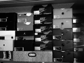 THESNEAKERTEMPLE